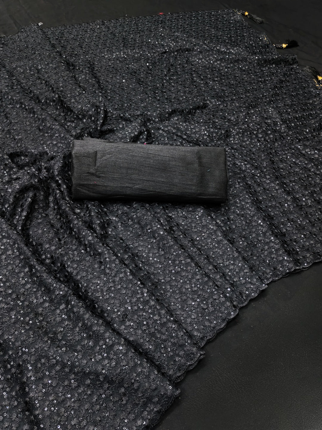 Peachmode Black Sequin Thread Work Net Saree - Image 2