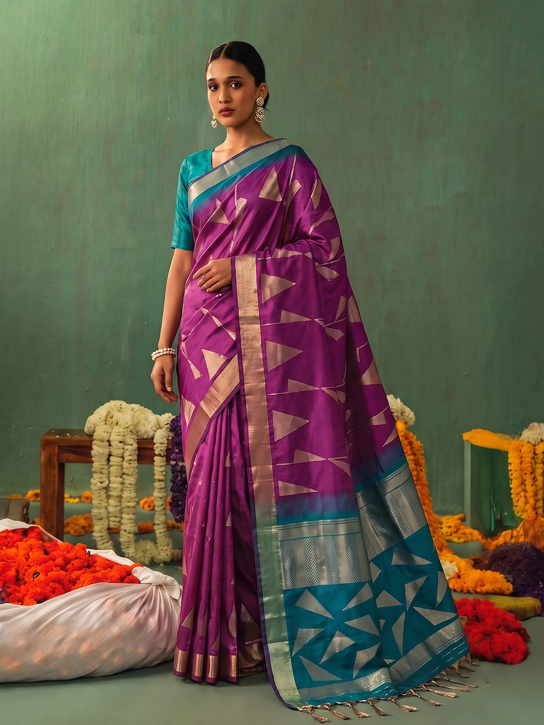 Peachmode Wine Silk Blend Woven Saree - Image 1
