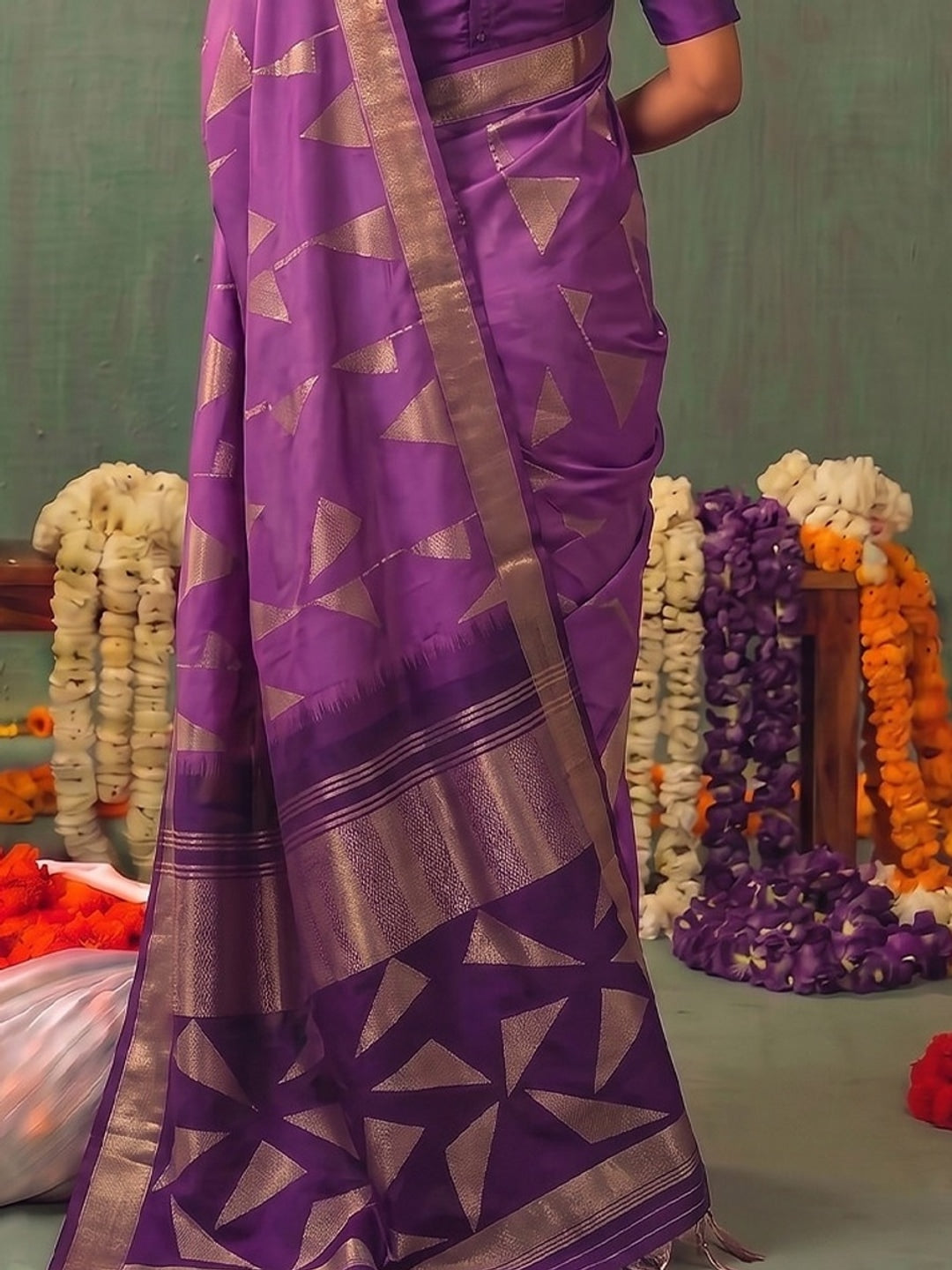 Peachmode Purple Silk Blend Woven Saree - Image 5