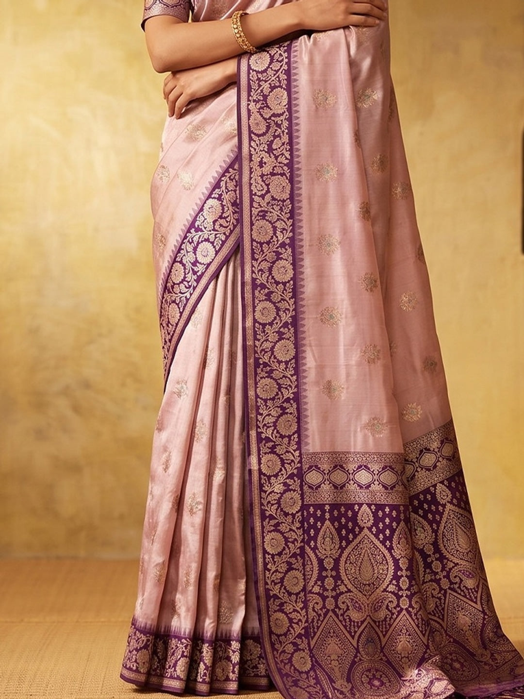 Peachmode Wine Silk Blend Woven Saree - Image 5