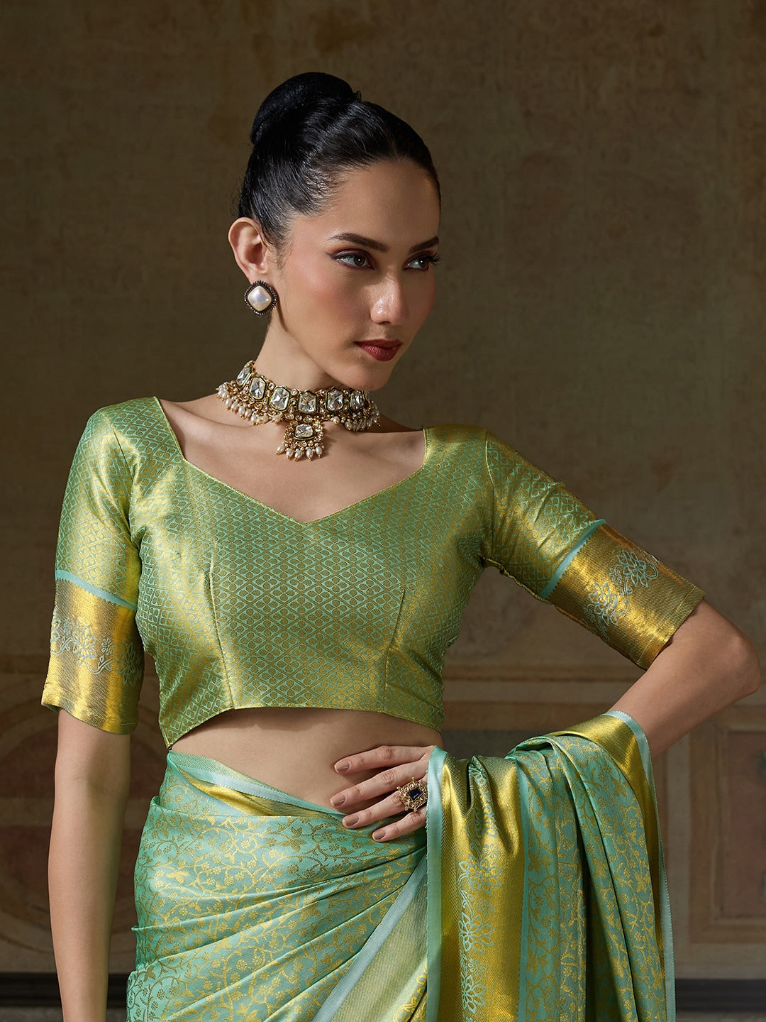 Peachmode Lime Green Kanjivaram Silk Woven Saree - Image 5