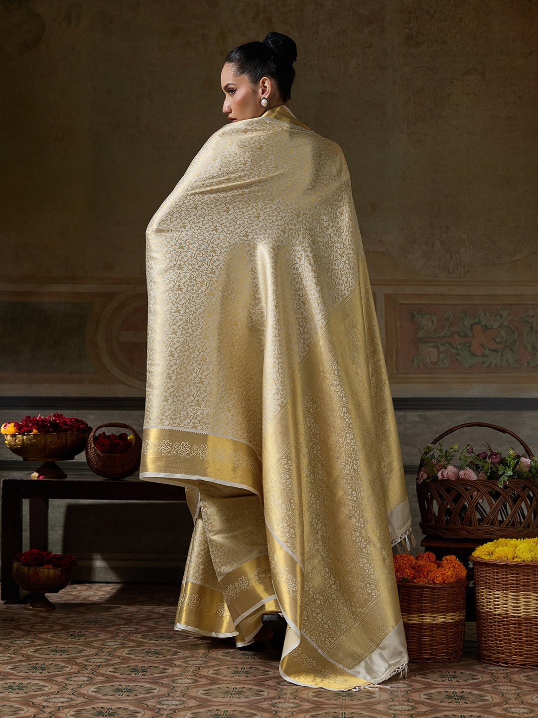 Peachmode Beige Kanjivaram Silk Woven Saree - Image 3