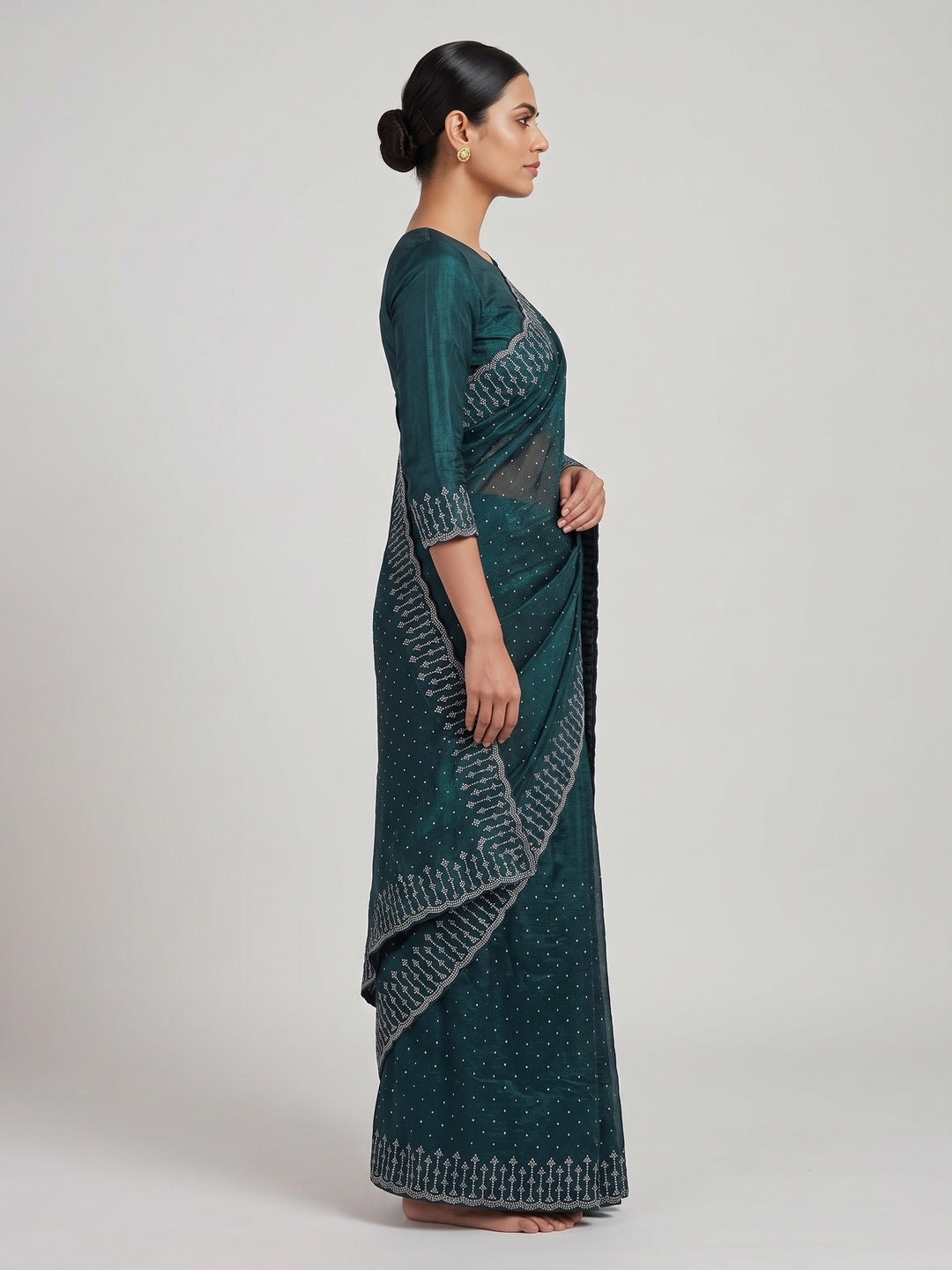 Morpich Green Organza Embellished Saree Adorned with Sparkling Stone Work - Image 3