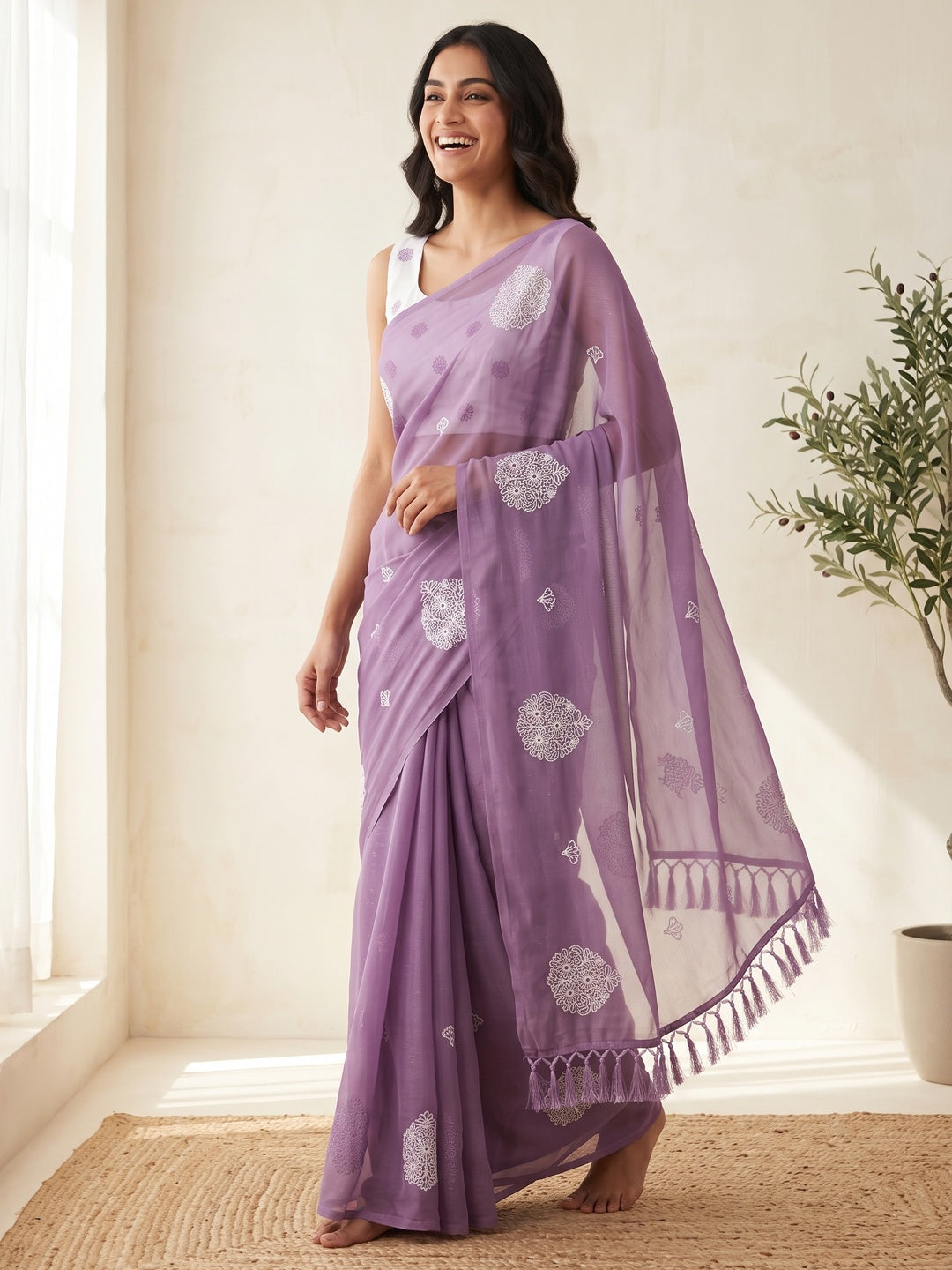 Purple Embroidered Chiffon Saree With Elegant Tassel Borders - Image 4