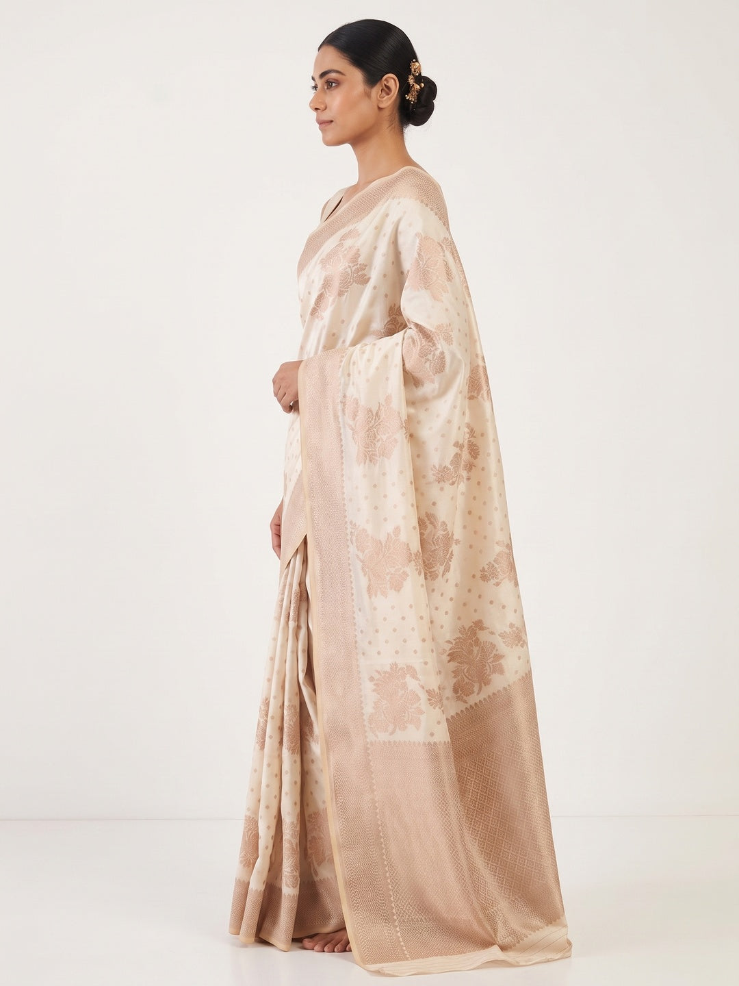 Off White Off White Floral Woven Raw Silk Saree - Image 3