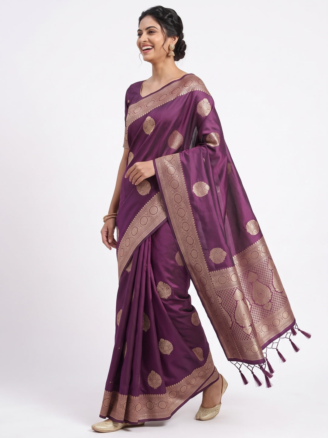 Purple Pure Banarasi Silk Saree Adorned with Intricate Zari Butti Woven Detailing - Image 4
