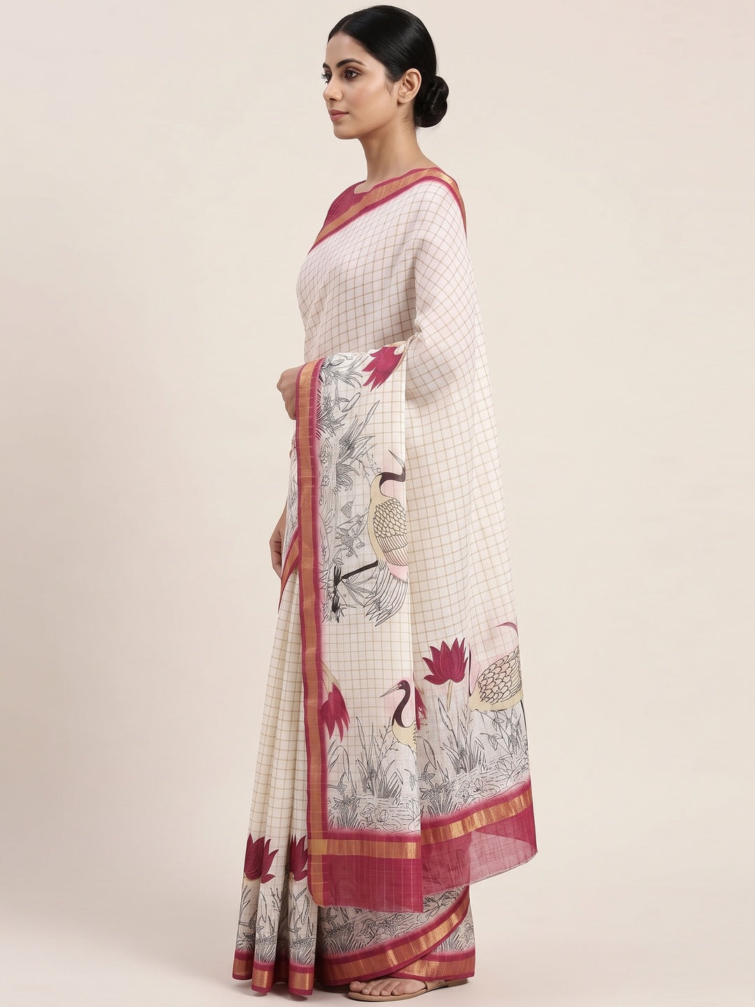 Off White and Pink Checkered Printed Linen Saree with a Breezy Feel - Image 3