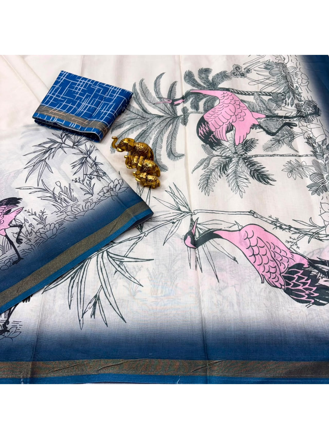Peachmode Pink Hansh Bird Printed Mul Cotton Saree - Image 2