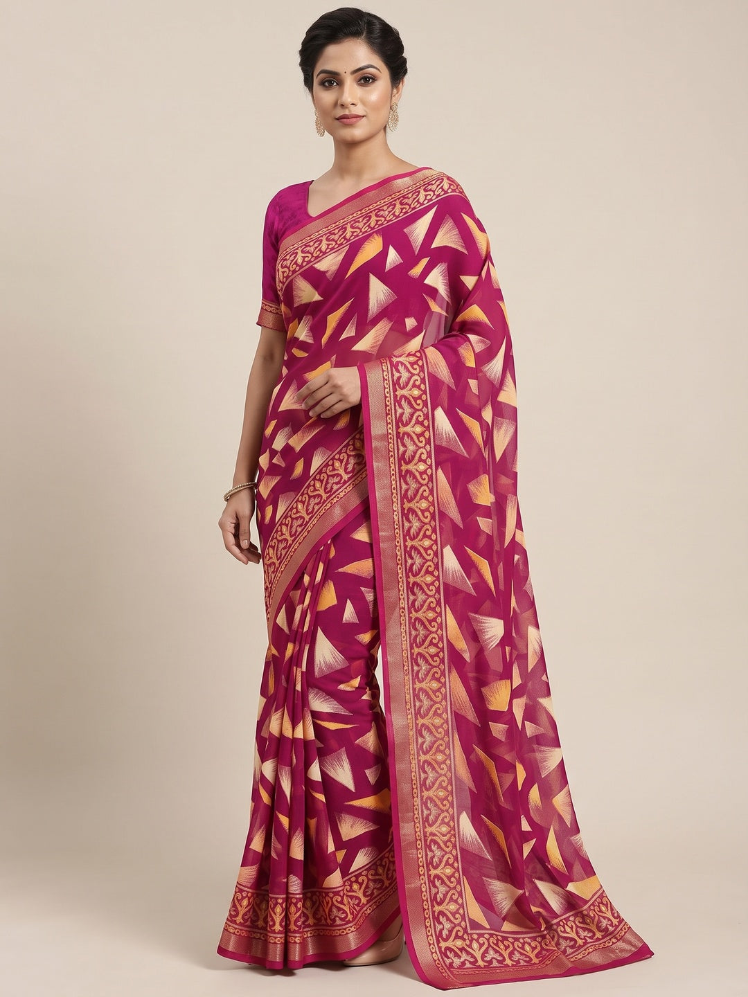 Magenta Saree in Brasso with Contemporary Geometric Print - Image 1