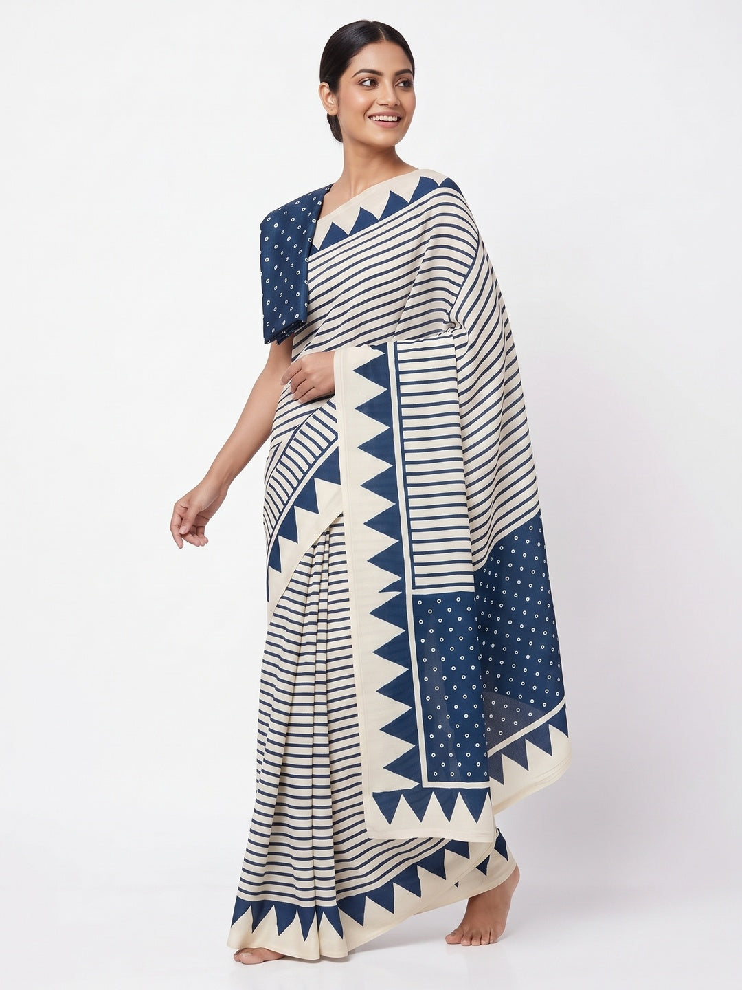 Party Perfect Off White & Blue Saree Crafted in Cream Crepe Fabric with Striped Print - Image 4