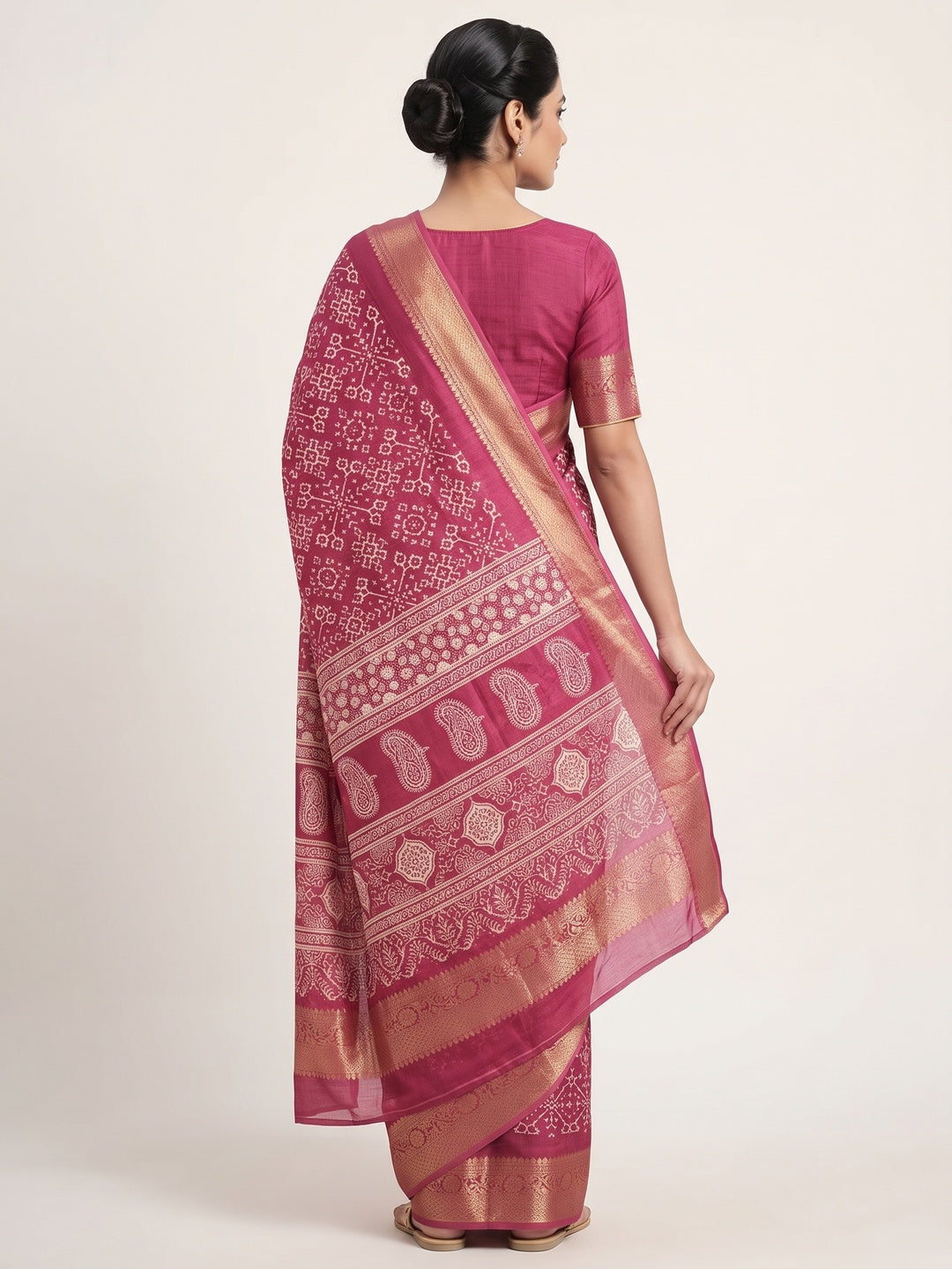 Contemporary Magenta Geometric Mill Printed Dola Silk Saree With Ornate Floral Zari Border - Image 2