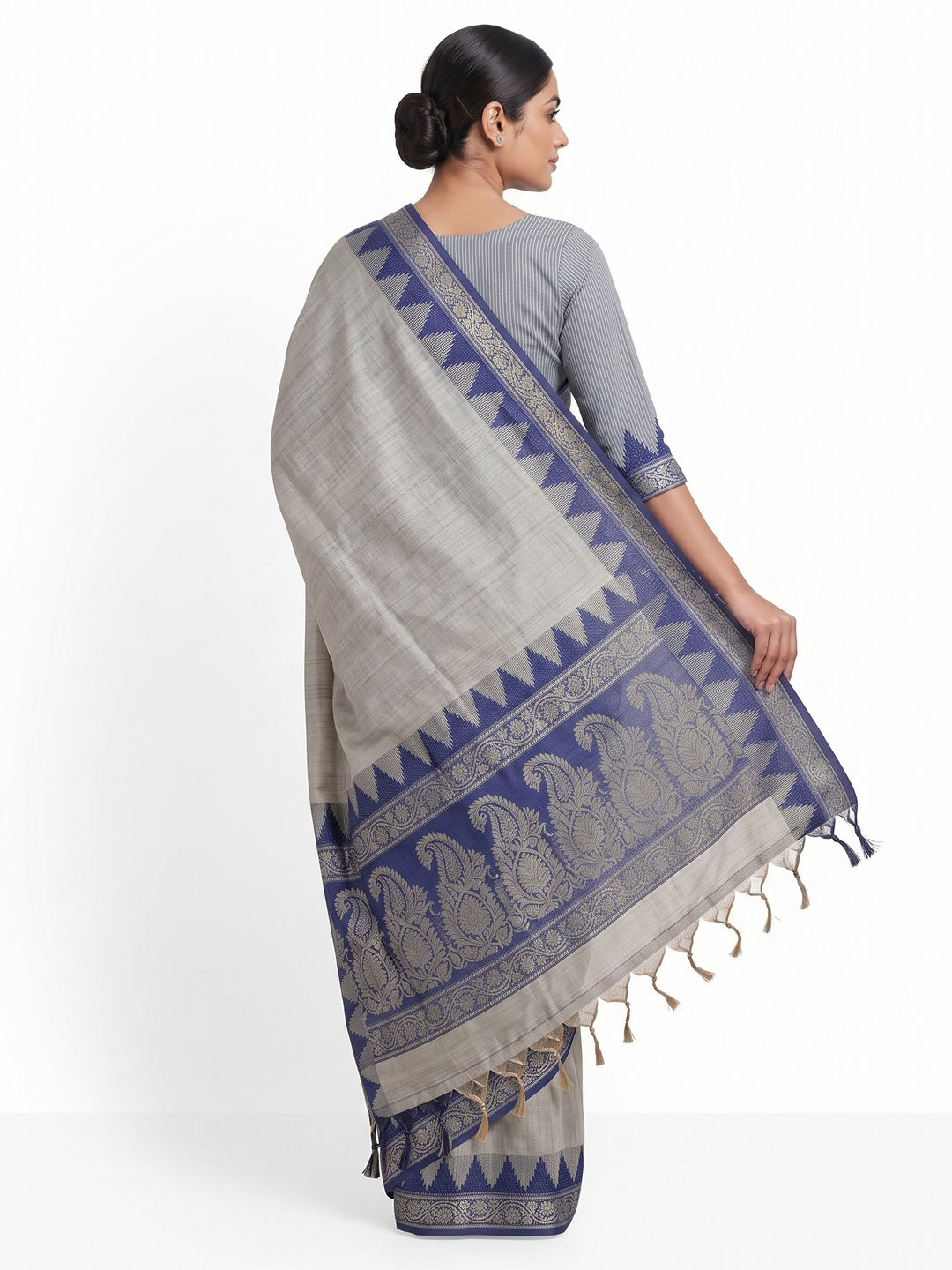 Ligth Grey Pure Silk Handloom Saree with Intricate Jacquard Weave - Image 2