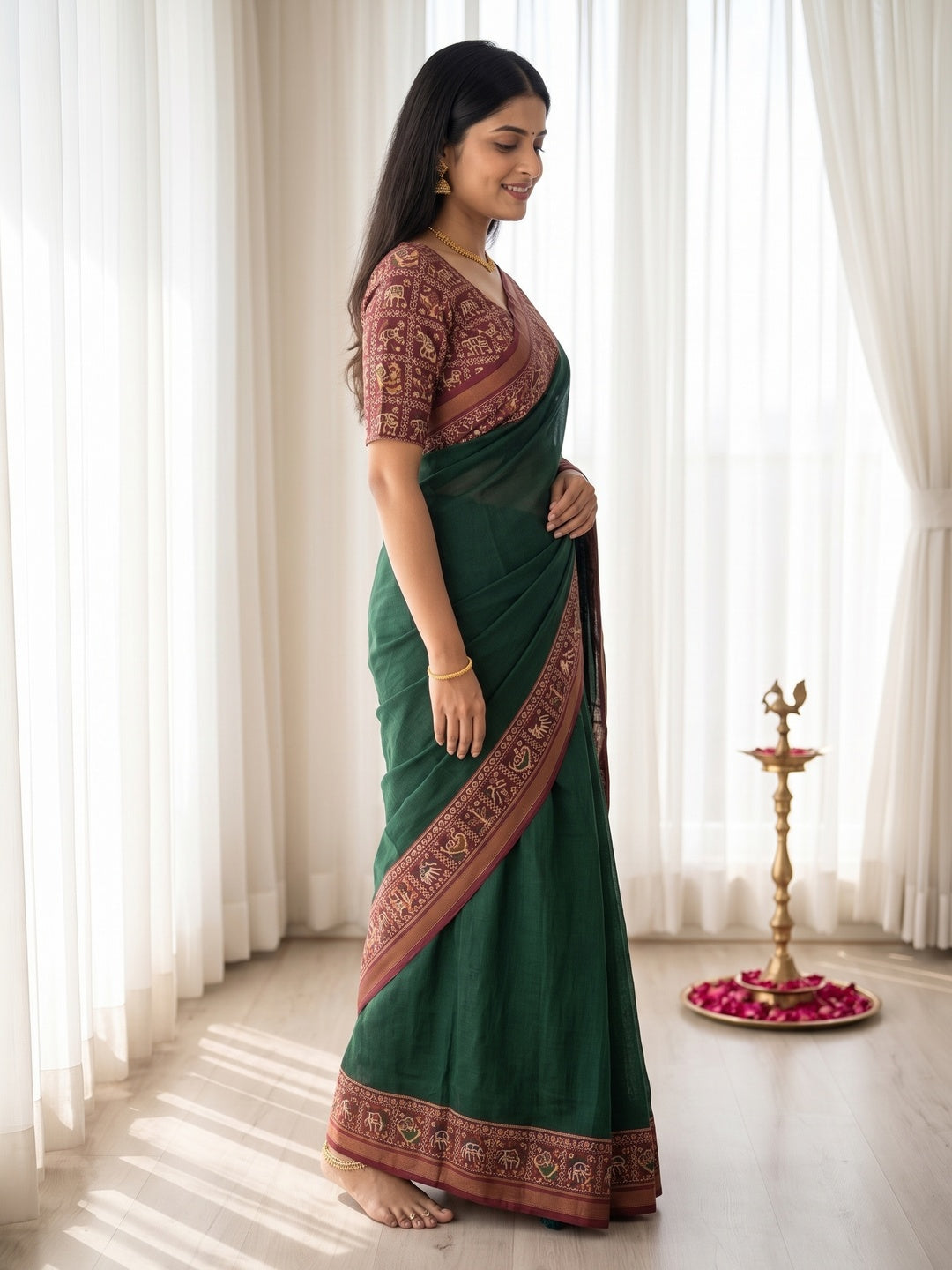 Elegant Green Mulmul Cotton Saree with Traditional Printed Border - Image 9