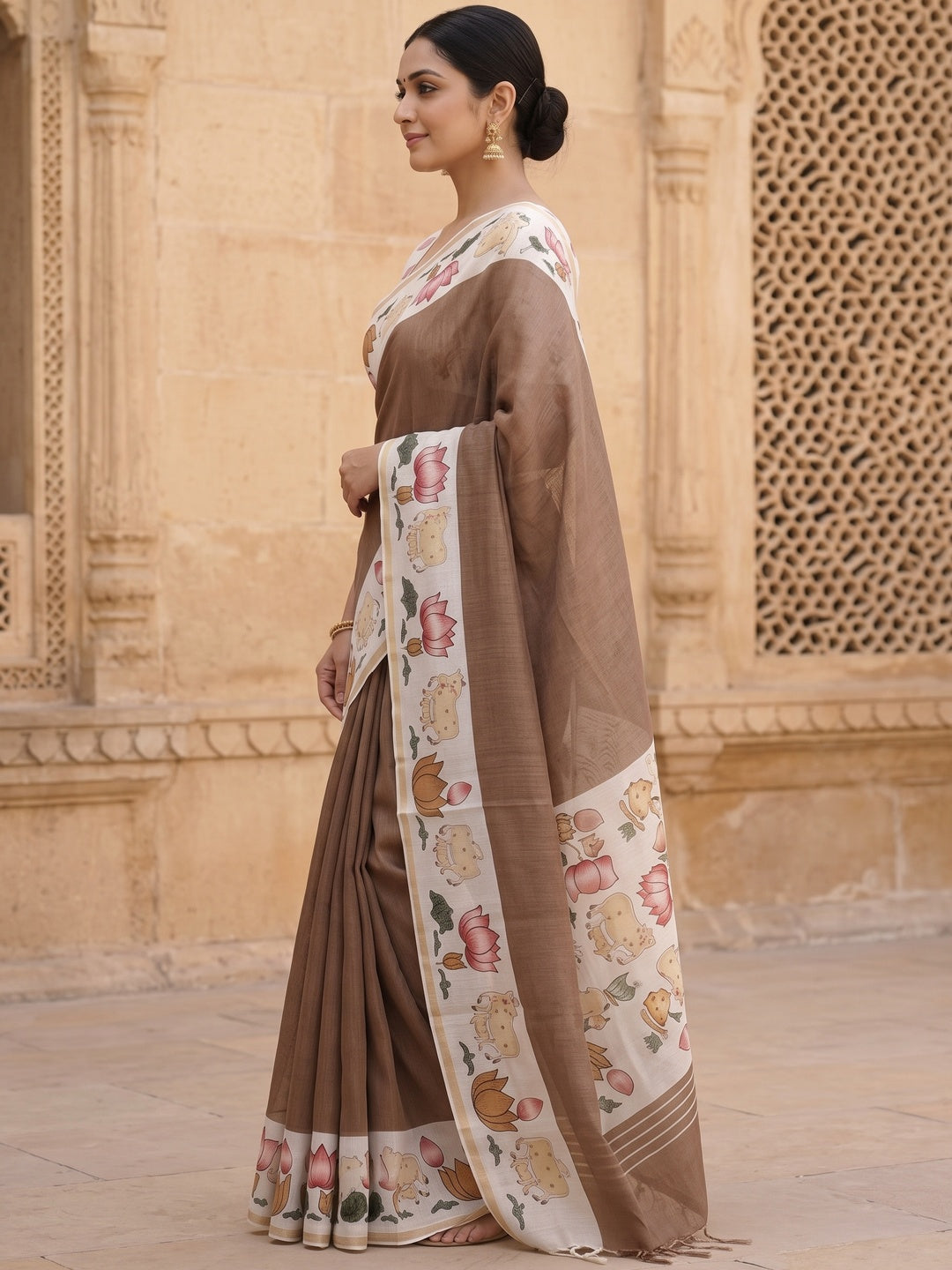 Elegant Chikoo Linen Saree with Lotus Border Print - Image 7