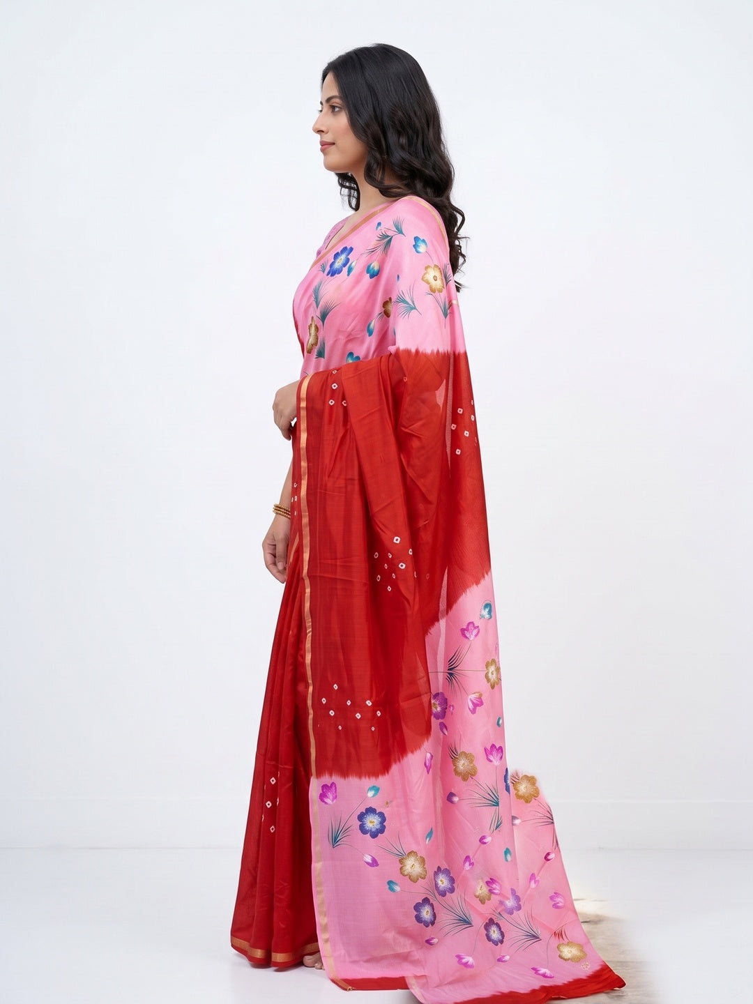 Ethnic Red Bandhani Print Mulmul Cotton Saree With Elegant Floral Pallu Design - Image 3
