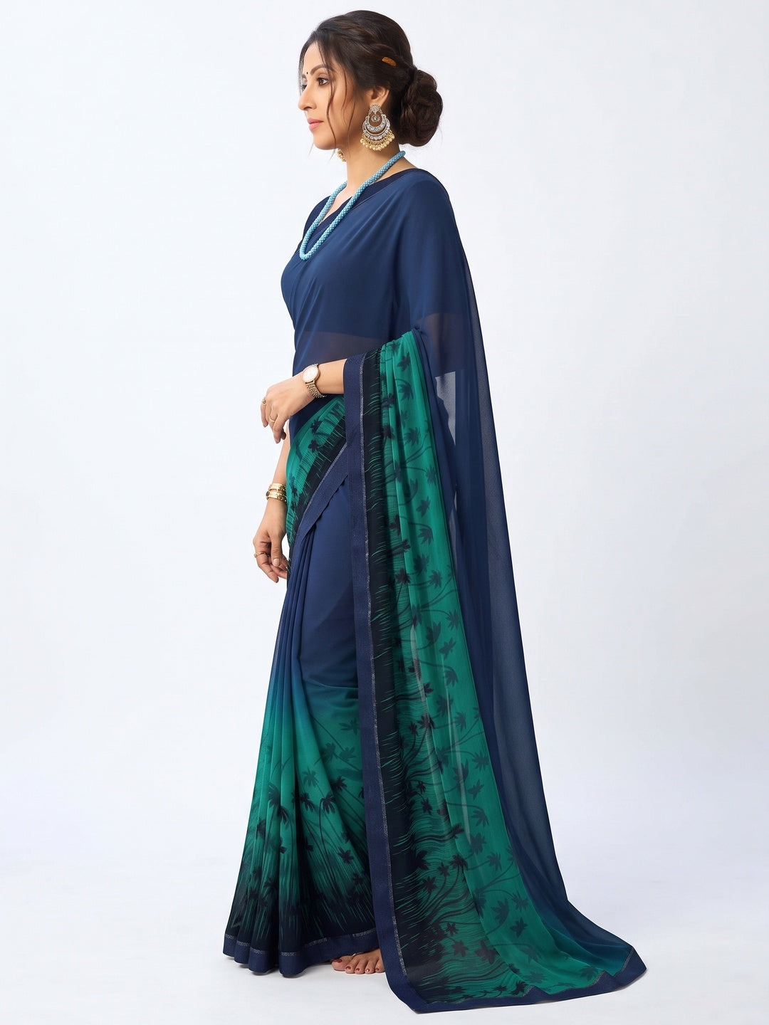 Blue Floral Printed Georgette Saree - Image 3