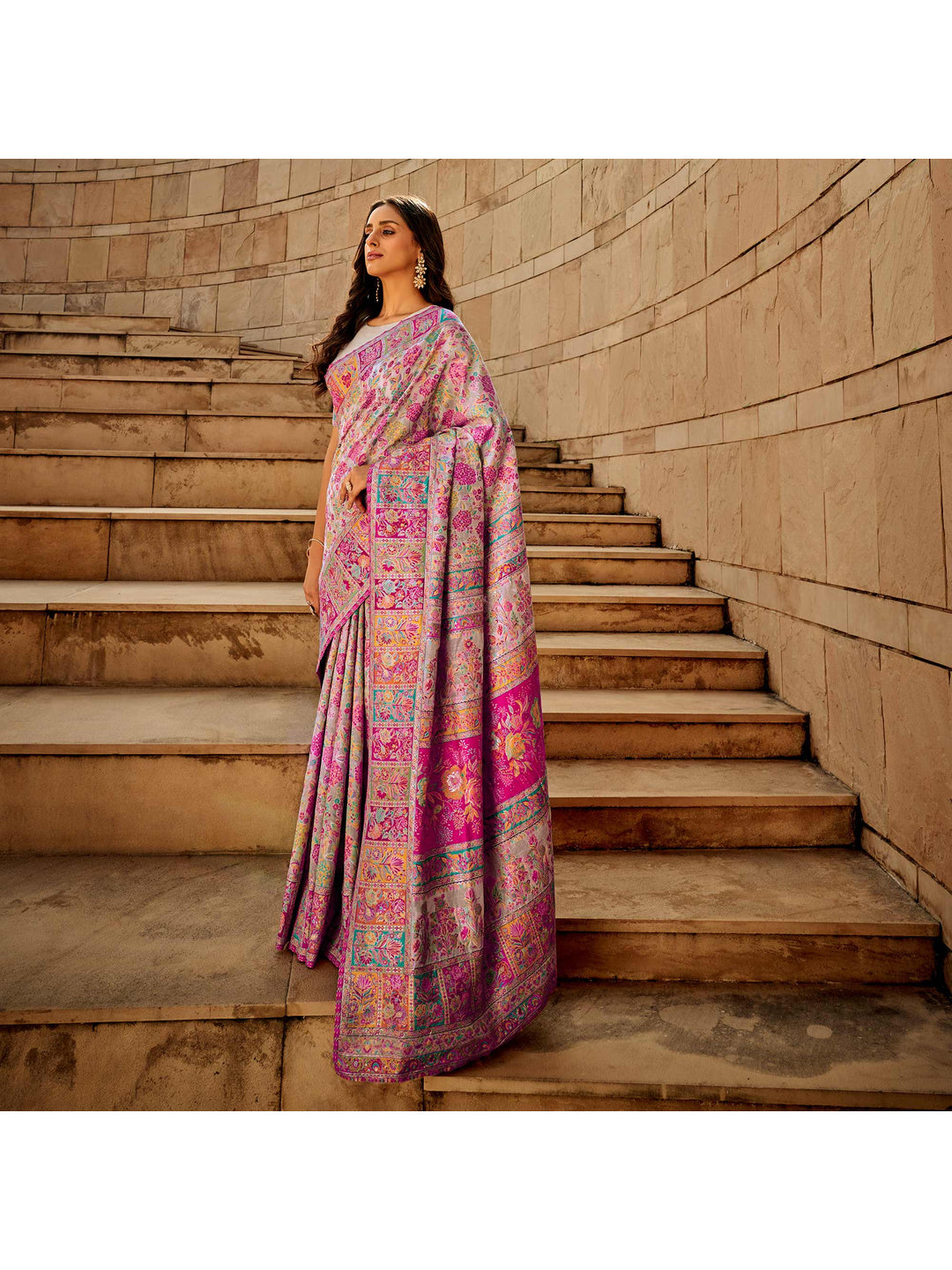 Cream Floral Woven Pure Cotton Saree - Image 3