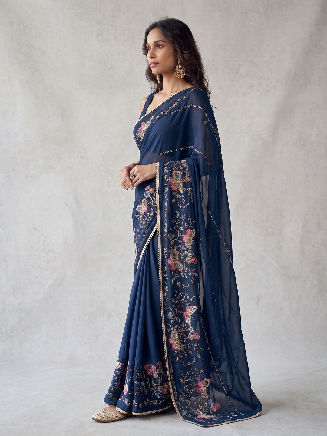 Peachmode Navy Blue Floral Embroidered Star Georgette Saree - Image 5