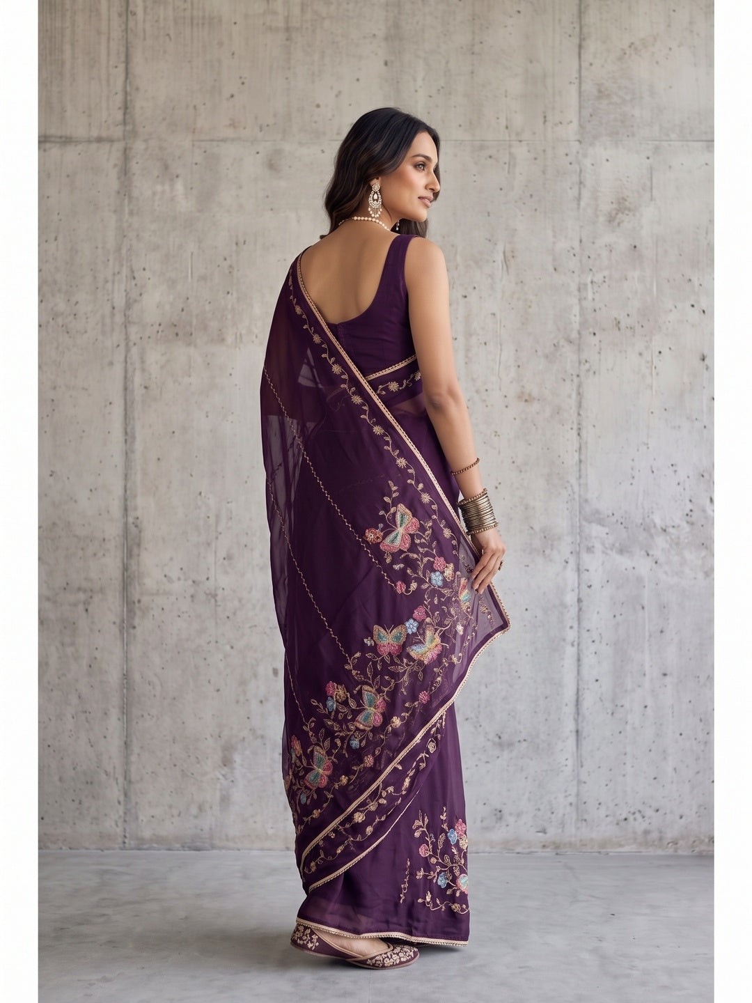 Peachmode Purple Floral Embroidered Star Georgette Saree - Image 5