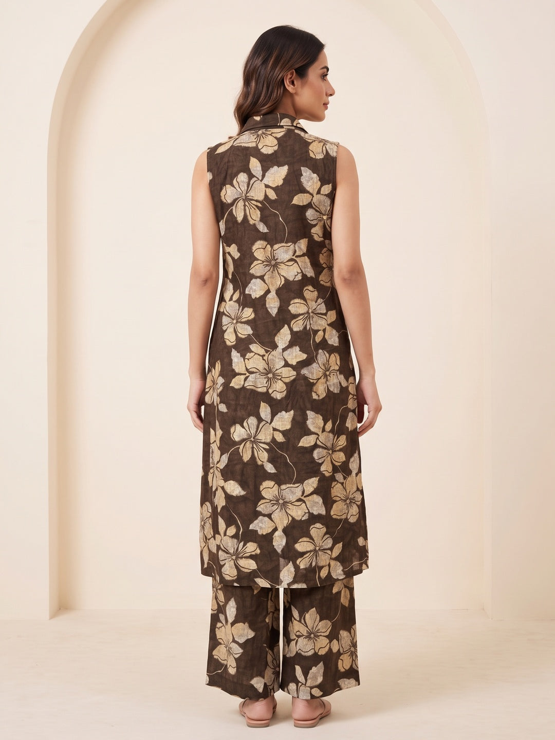 Peachmode Brown Viscose Blend Hibiscus Printed Co-ord Set - Image 4