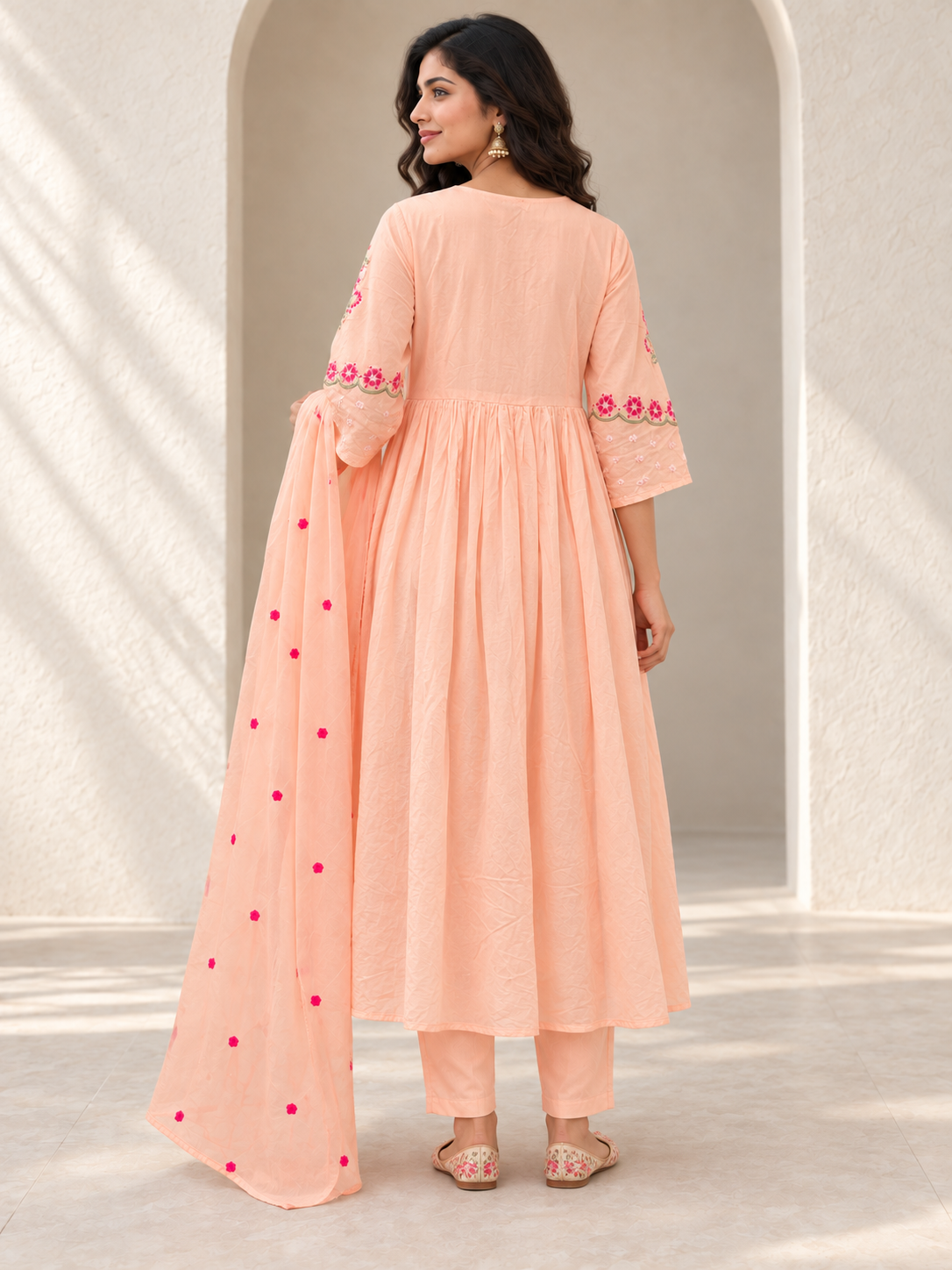 Peachmode Peach Mul Cotton Floral Embroidered Salwar Suit Set - Image 4