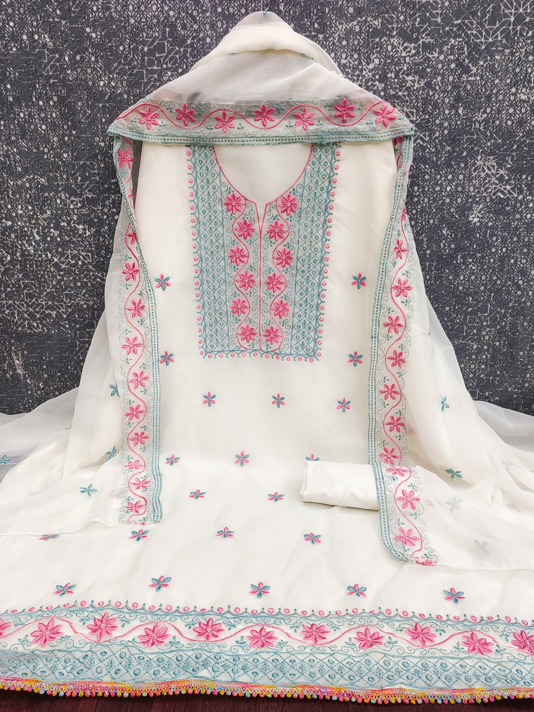 Peachmode Cream Floral Embroidered Georgette Dress Material - Image 4