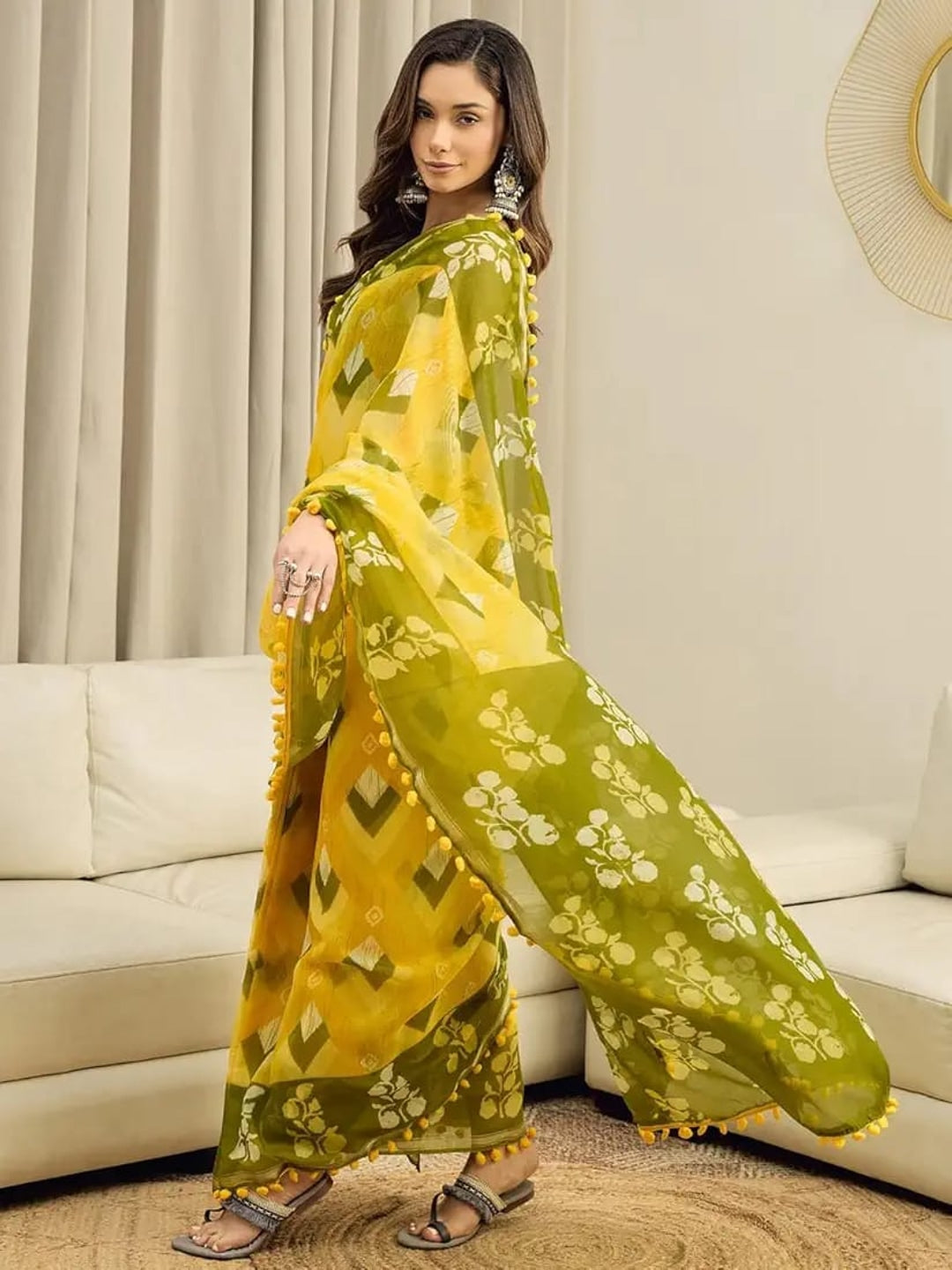 Peachmode Yellow Geometric Printed Linen Saree - Image 2