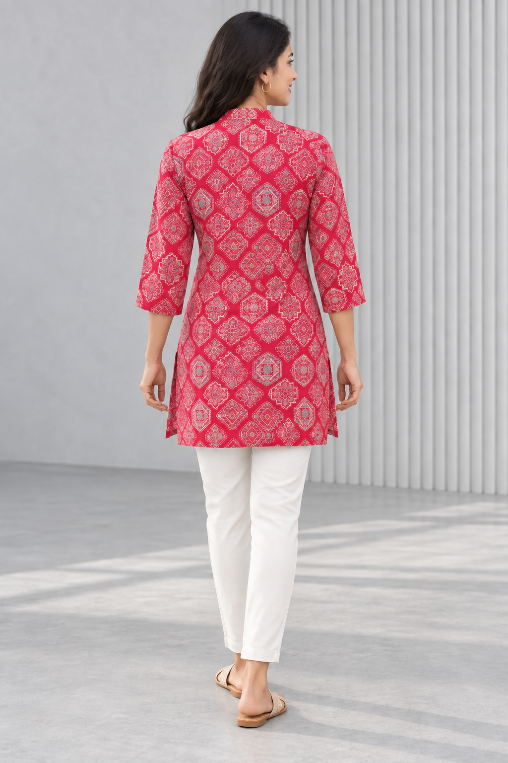 Peachmode Pink Rayon Geometric Printed Short Top - Image 4