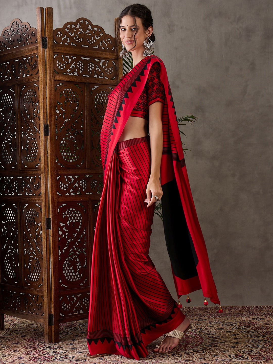 Peachmode Red Striped Modal Art Silk Saree with Blouse - Image 2