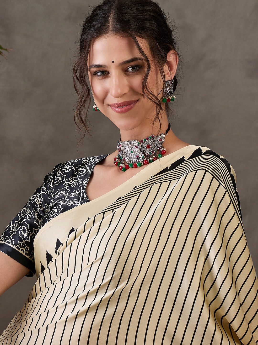 Peachmode Cream Striped Modal Art Silk Saree with Blouse - Image 5