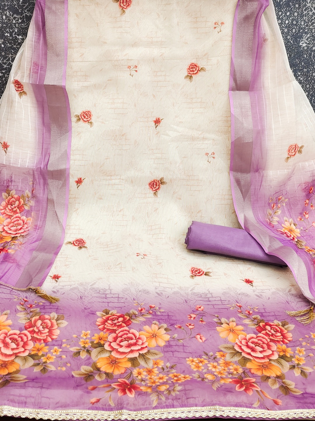 Cream Lavender Floral Printed Unstitched Dress Material - Image 5