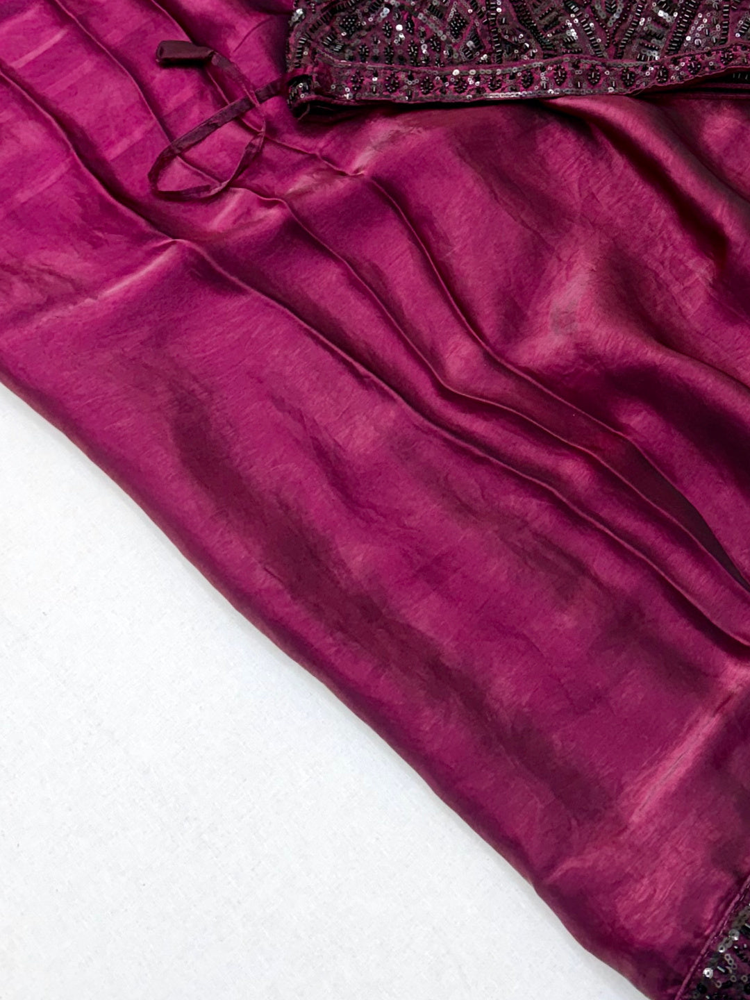 Peachmode MAGENTA Satin Saree With Embroidered Stitched Blouse - Image 6