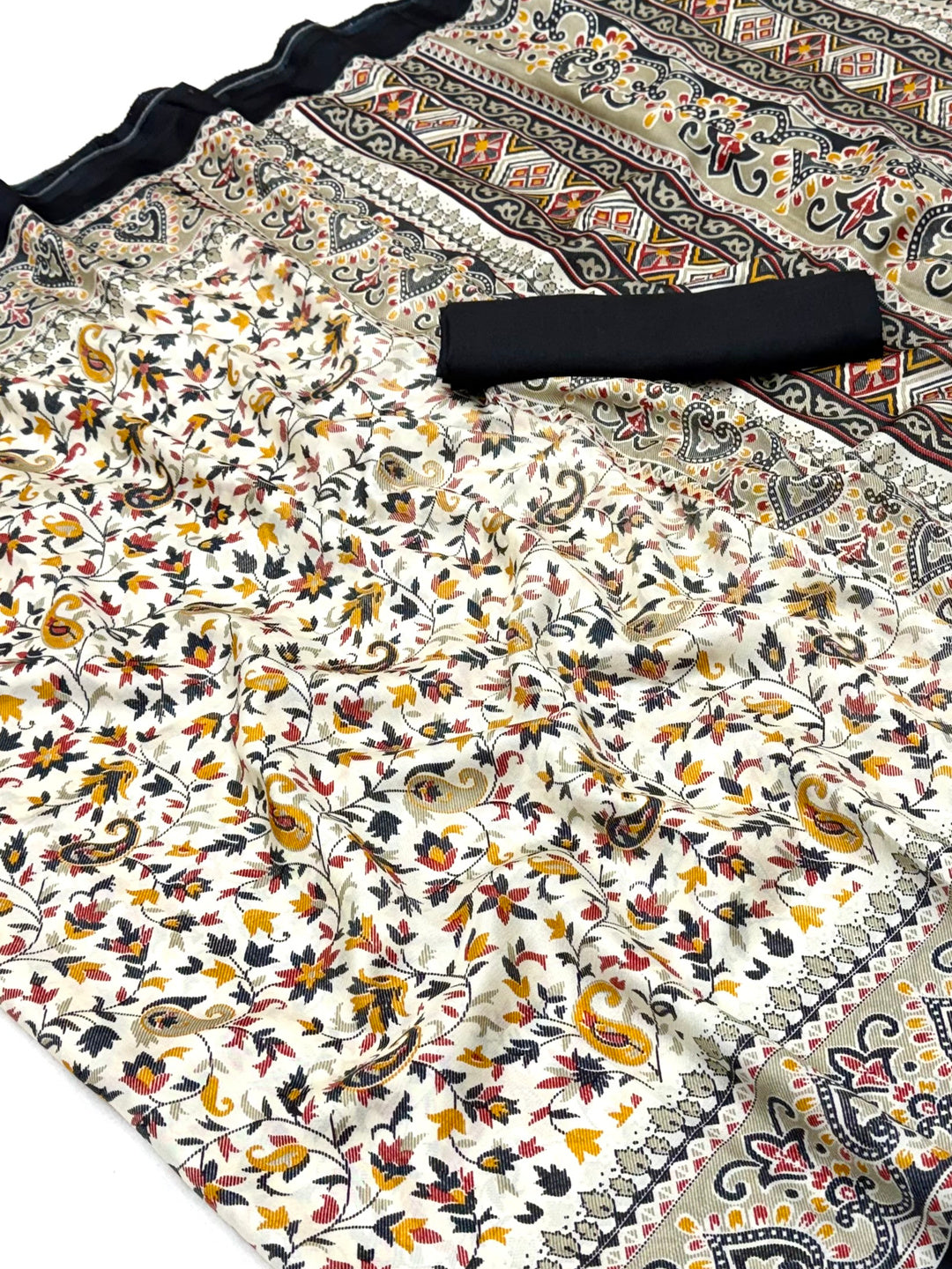 Peachmode Cream Black Art Silk Printed Saree - Image 6