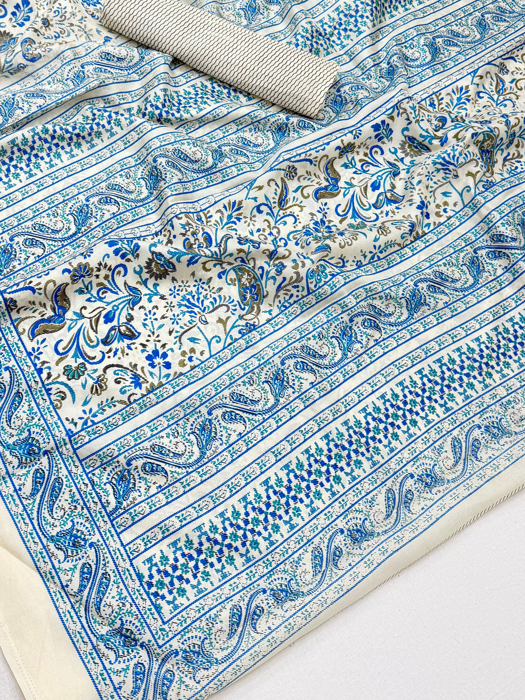 Peachmode Cream Blue Art Silk Printed Saree - Image 5