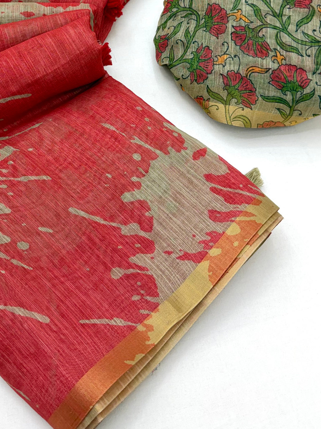 Peachmode Coral Linen Tie-Dye Printed Saree - Image 4
