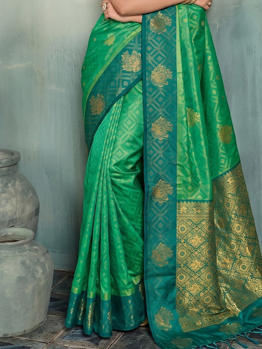 Peachmode Light Green Silk Blend Woven Saree - Image 5