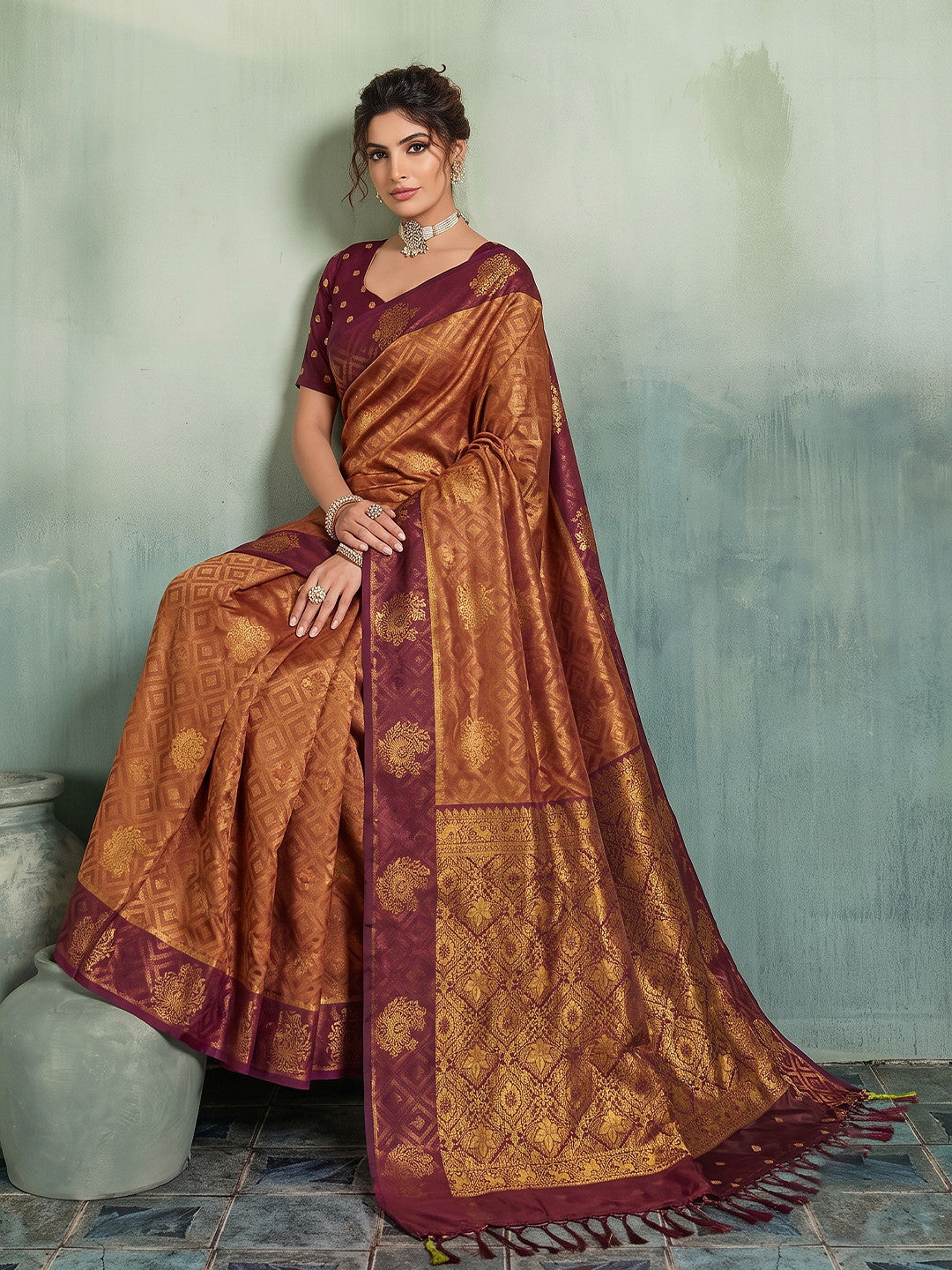 Peachmode Rust Silk Blend Woven Saree - Image 1