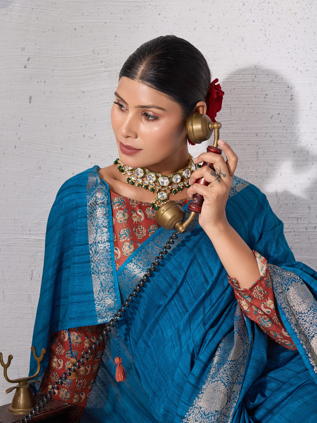 Peachmode Blue Chiffon Foil Border Saree - Image 3