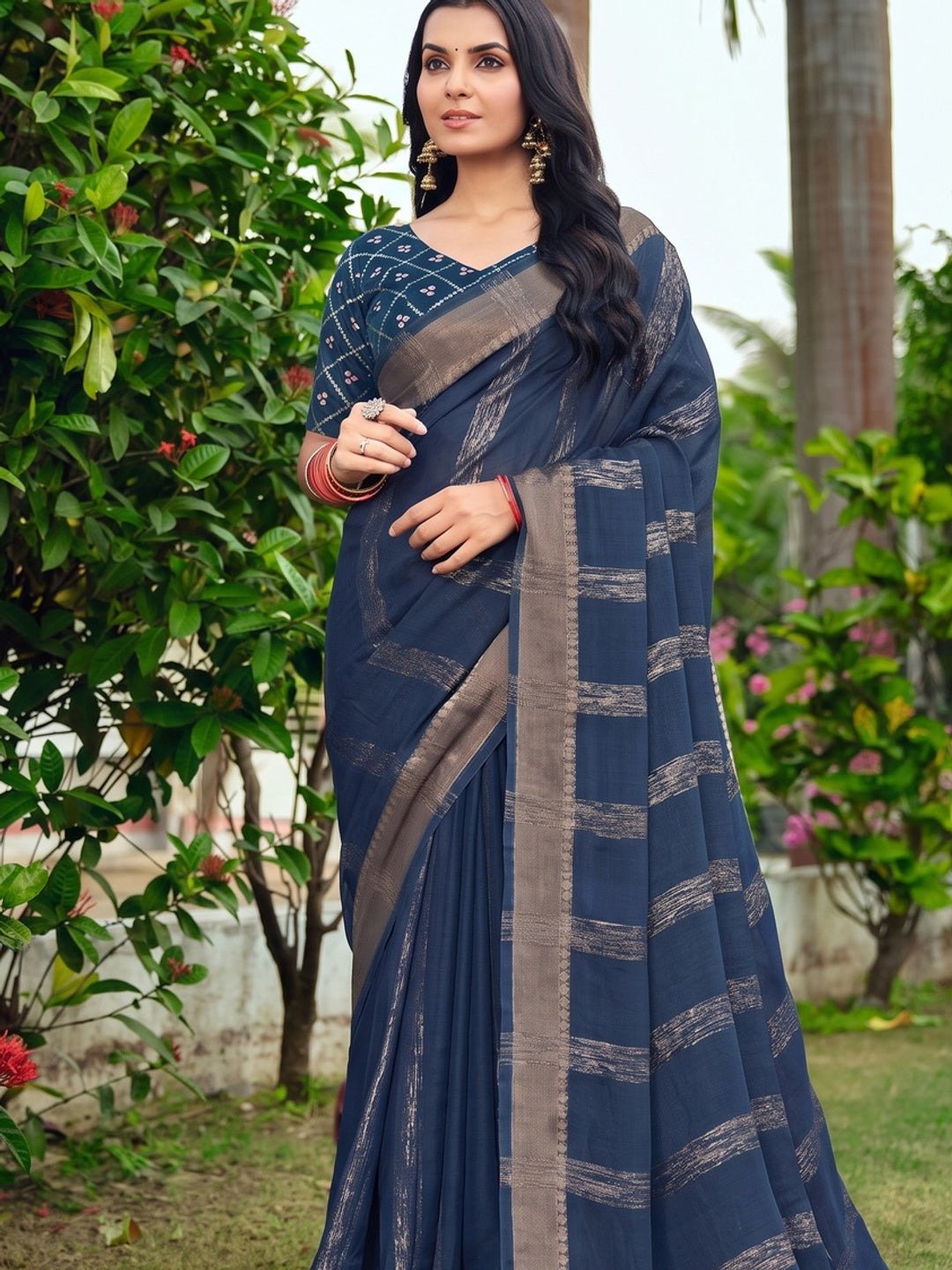 Peachmode Navy Blue Bemberg Woven Border Saree - Image 2