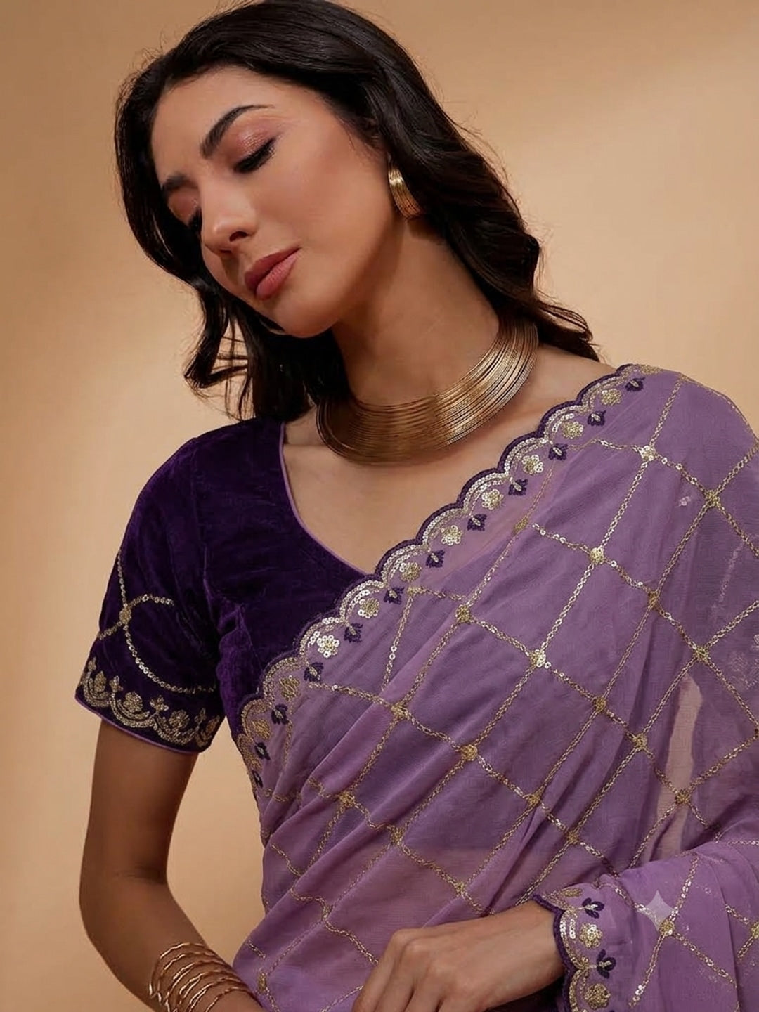 Peachmode Lavender Embroidered Sequins Star Georgette Saree - Image 2