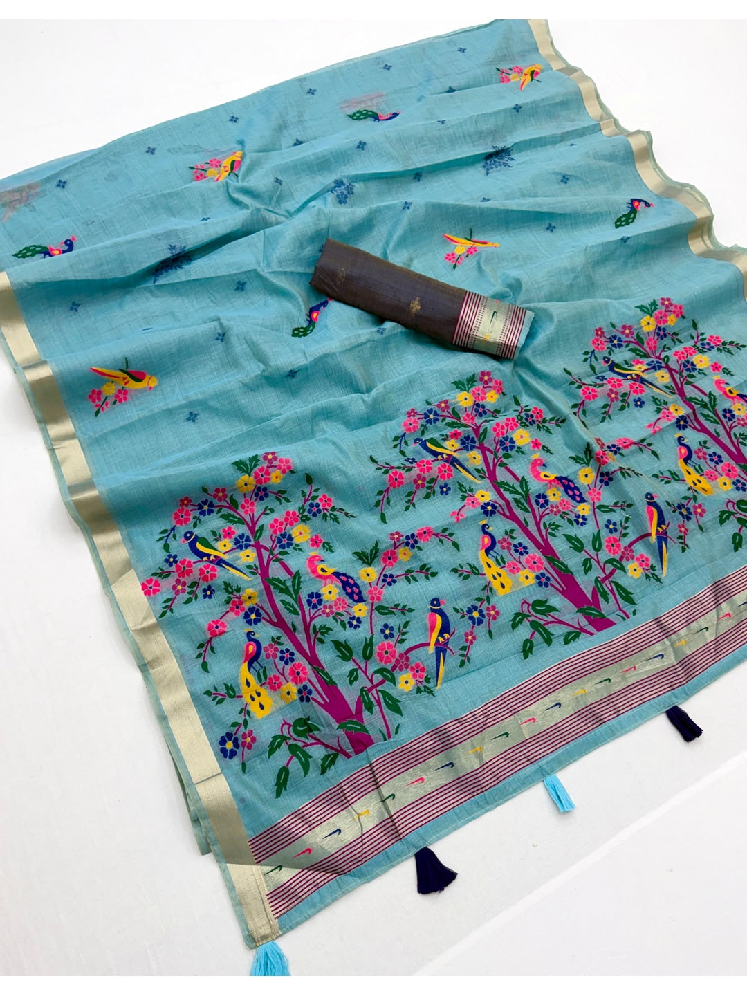 Peachmode Blue Jamdani Woven Silk Cotton Blend Saree - Image 3