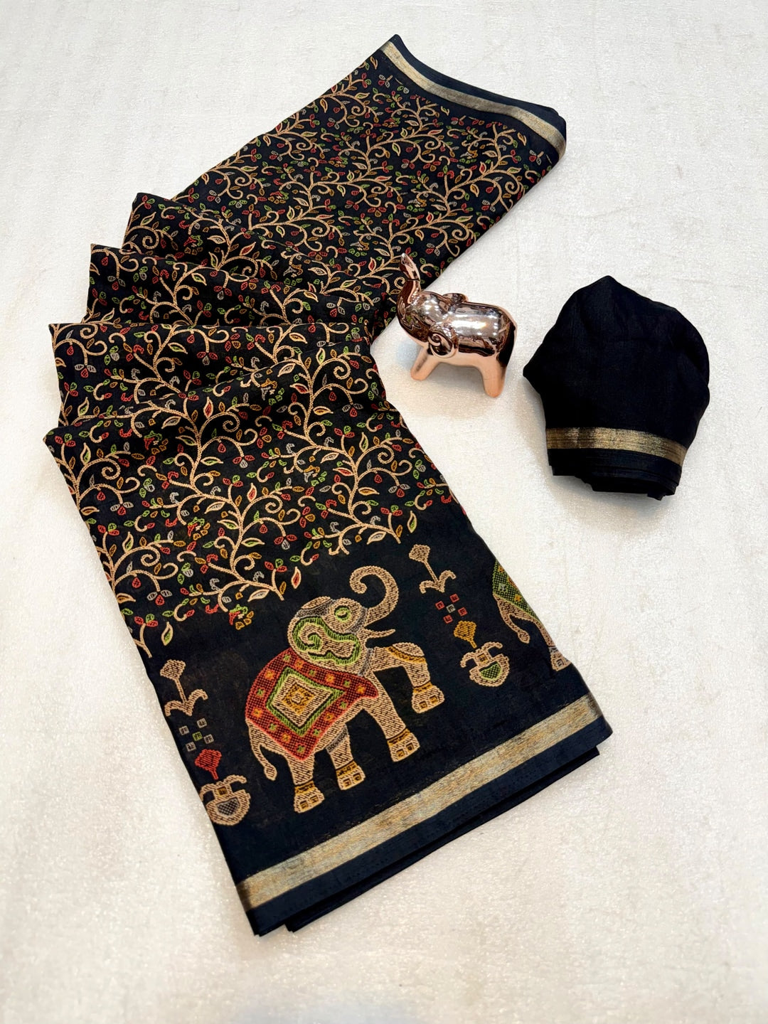 Peachmode Black Elephant Motif Digital Printed Tussar Silk Saree - Image 2