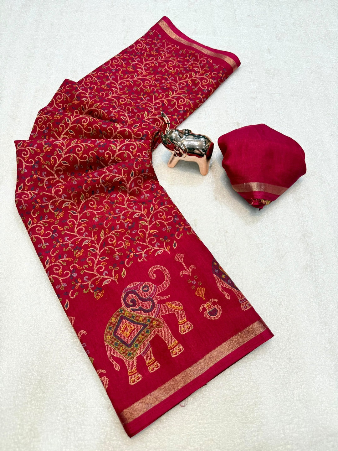 Peachmode Pink Elephant Motif Digital Printed Tussar Silk Saree - Image 2