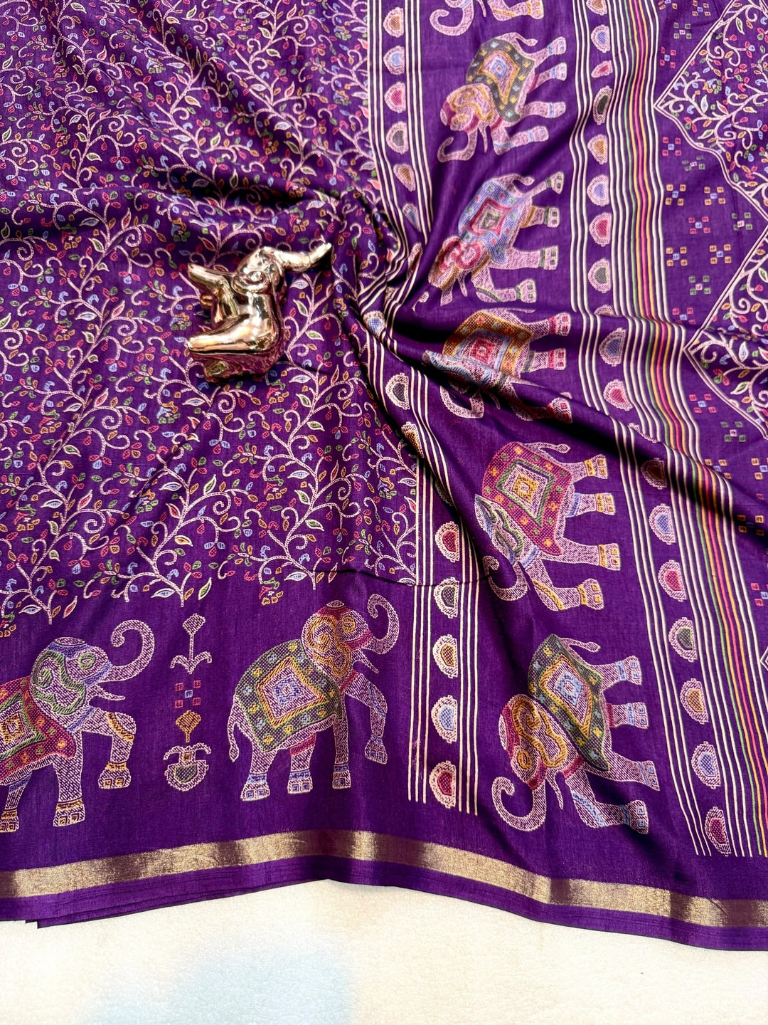 Peachmode Purple Elephant Motif Digital Printed Tussar Silk Saree - Image 4
