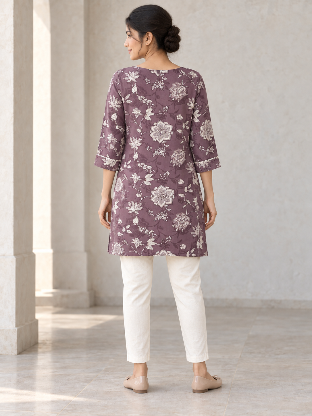 Peachmode Mauve Rayon Floral Printed Tunic - Image 4