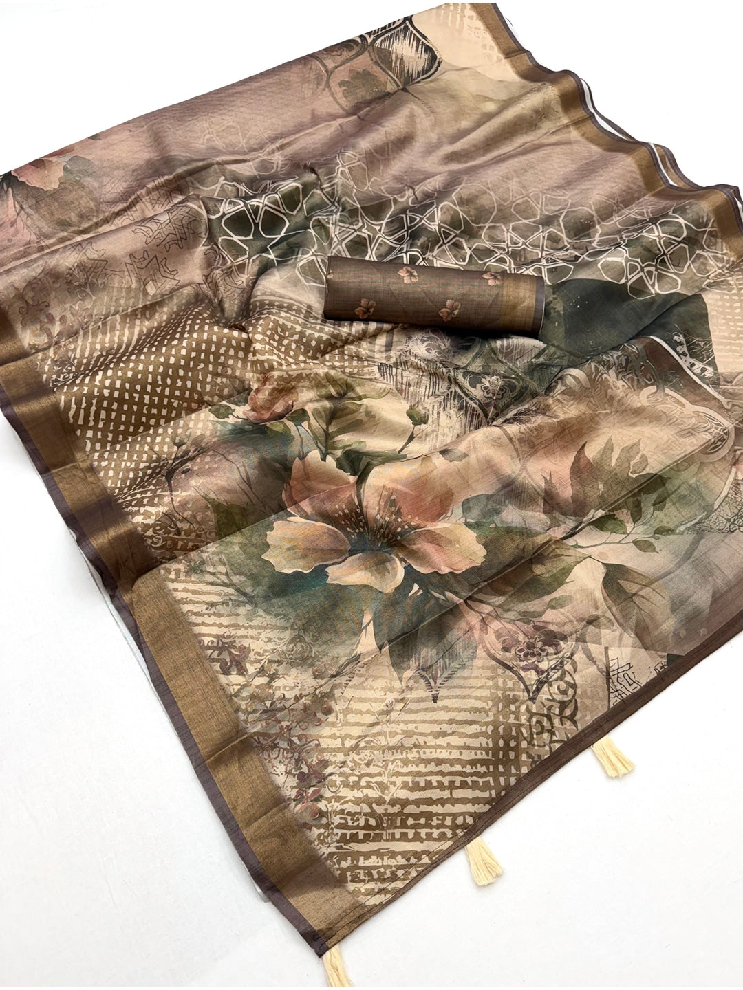 Peachmode Brown Rashna Digital Printed Erode Silk Saree - Image 3