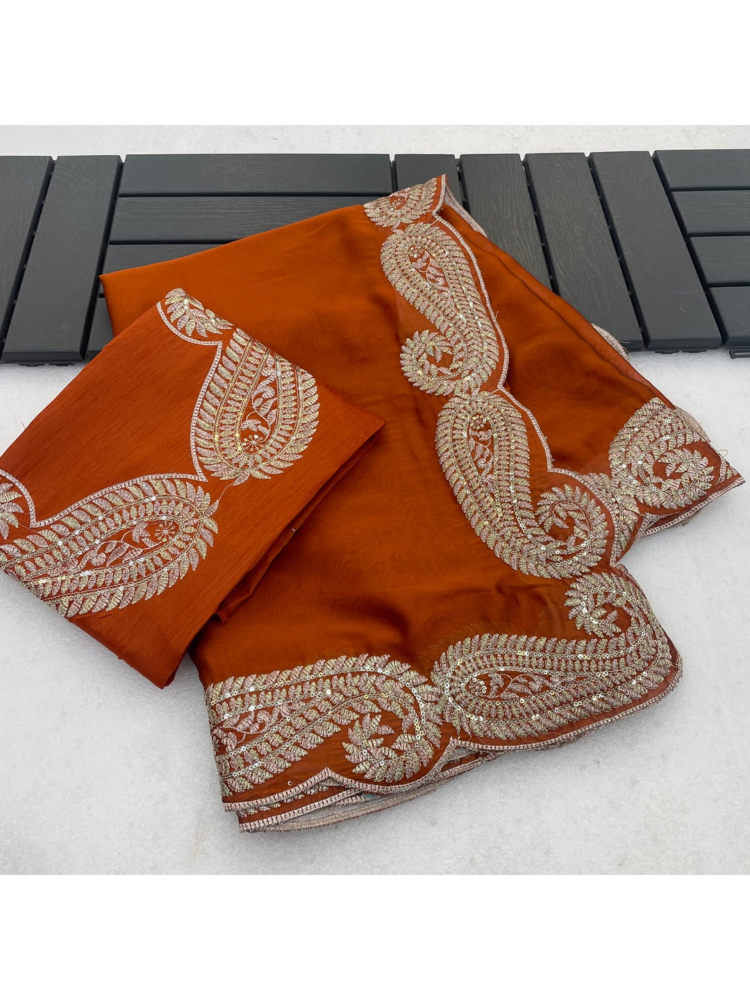 Peachmode Rust Embroidered Rangoli Silk Saree - Image 3