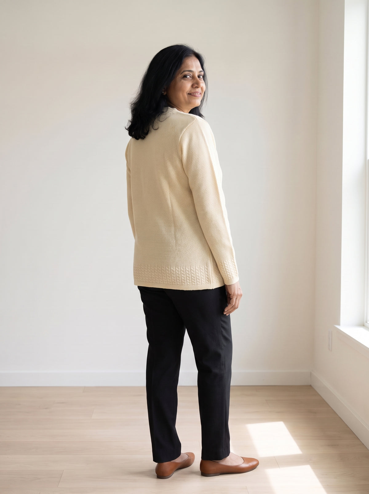 Cream Woolen Knit Cardigan - Image 4