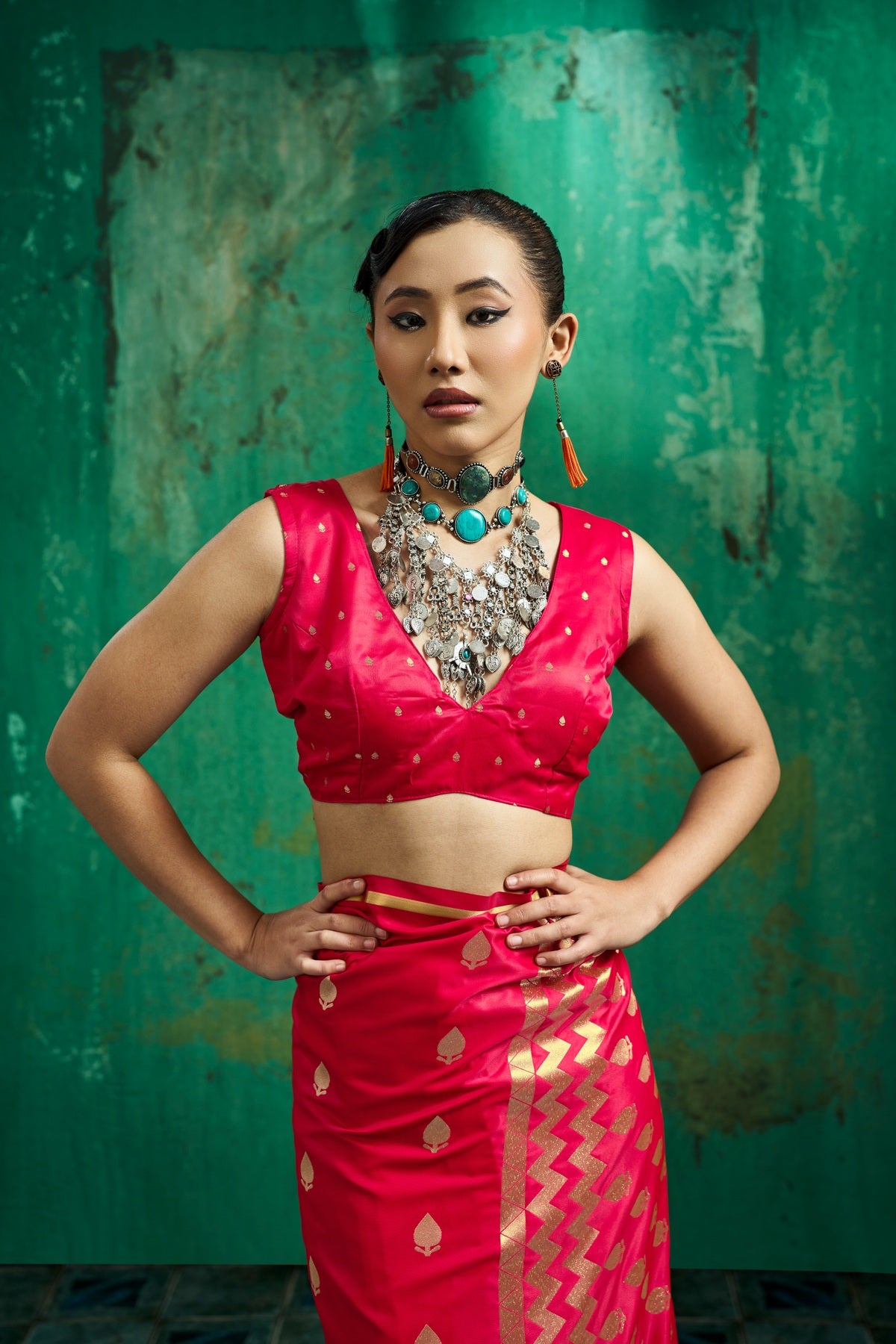 Peachmode Red Satin Handloom Woven Saree - Image 3