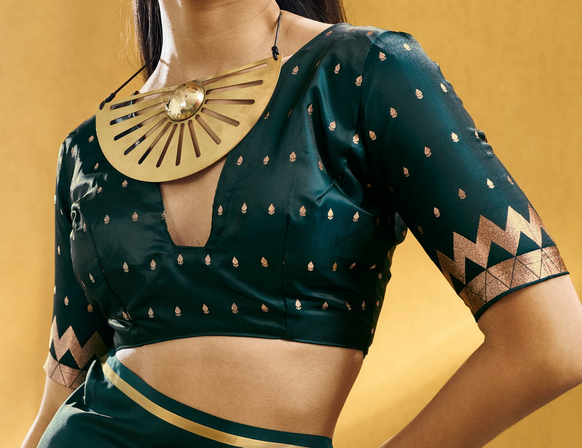 Peachmode Green Satin Handloom Woven Saree - Image 2